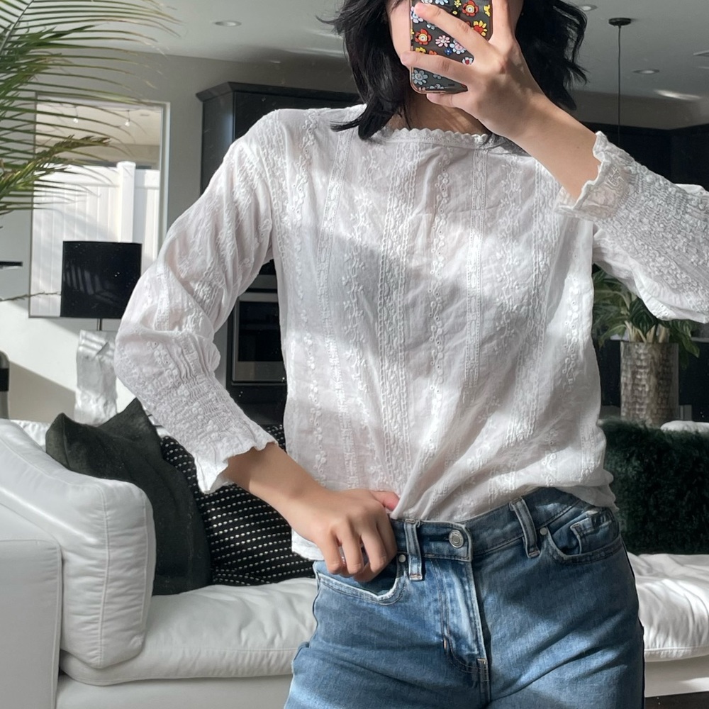White 3/4 sleeve sheer blouse